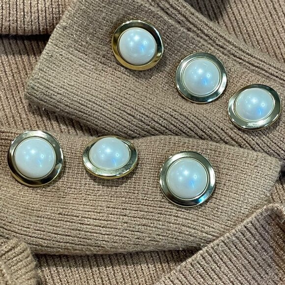 Zara Turtleneck Sweater Women's Size Large Faux Pearl Buttons Ribbed Knit Brown - Picture 15 of 16